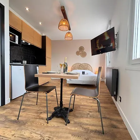 Appartement 2 Neufchatel Agreable Et Cosy Equipe